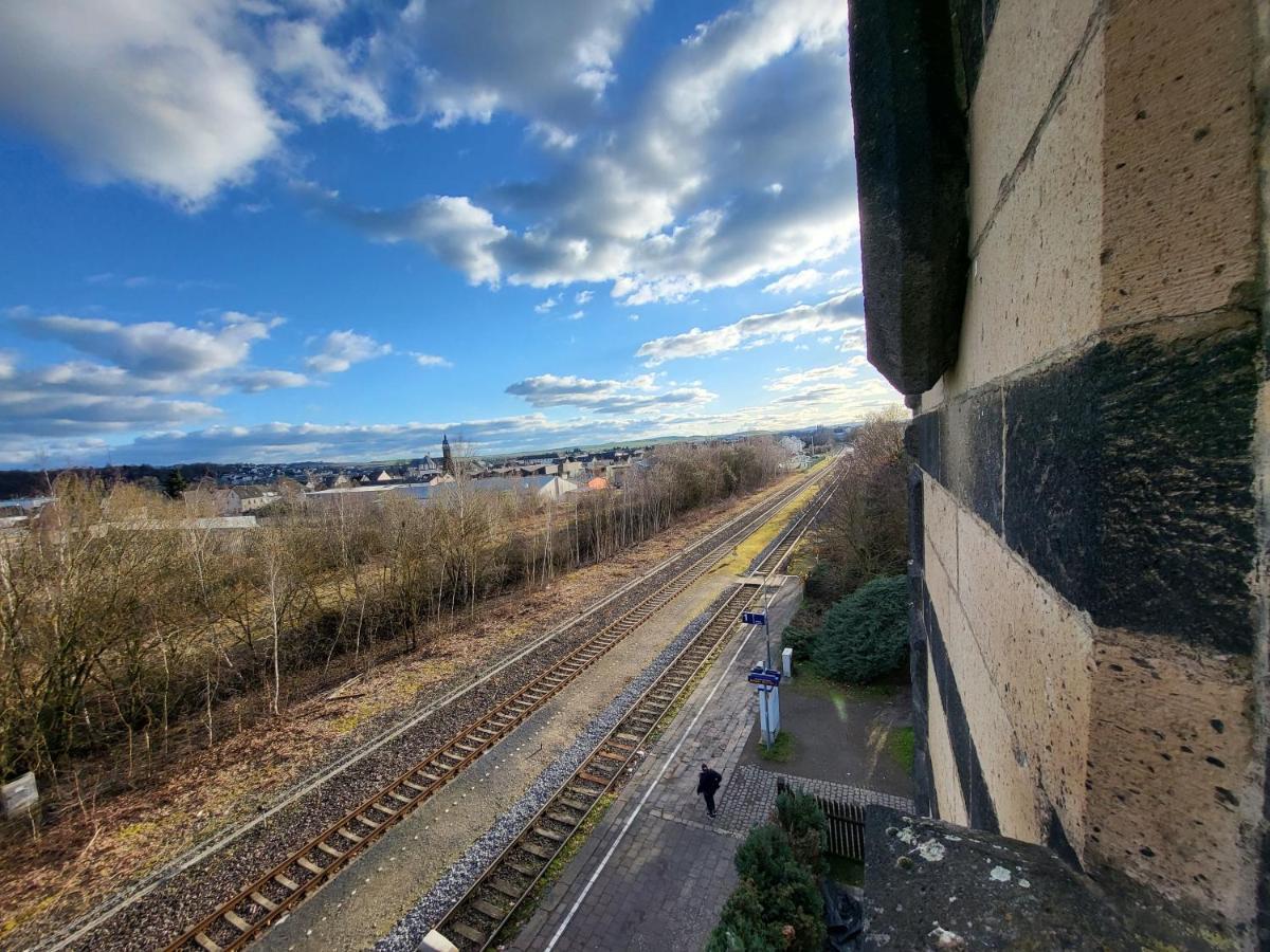 Wohnen Wie Im Schloss - Alter Bahnhof Von Kruft Eksteriør bilde